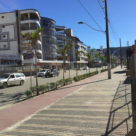 Residencial Sks Apartment Бомбиняс Екстериор снимка