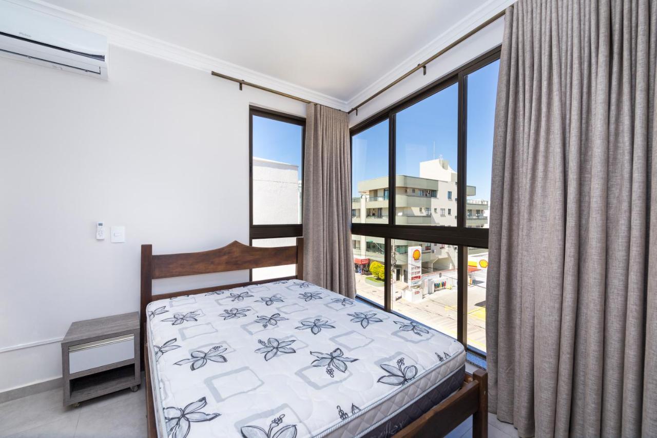Residencial Sks Apartment Бомбиняс Екстериор снимка