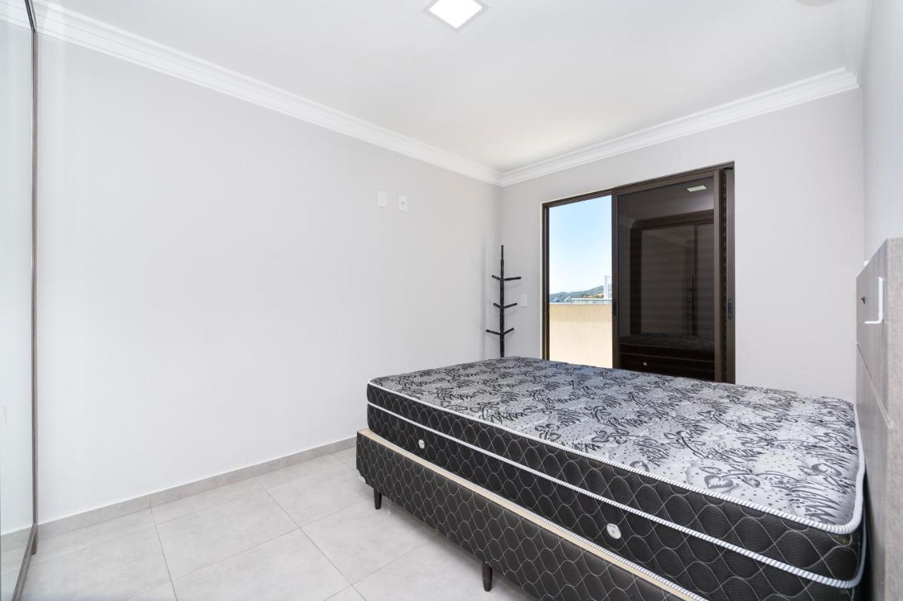 Residencial Sks Apartment Бомбиняс Екстериор снимка