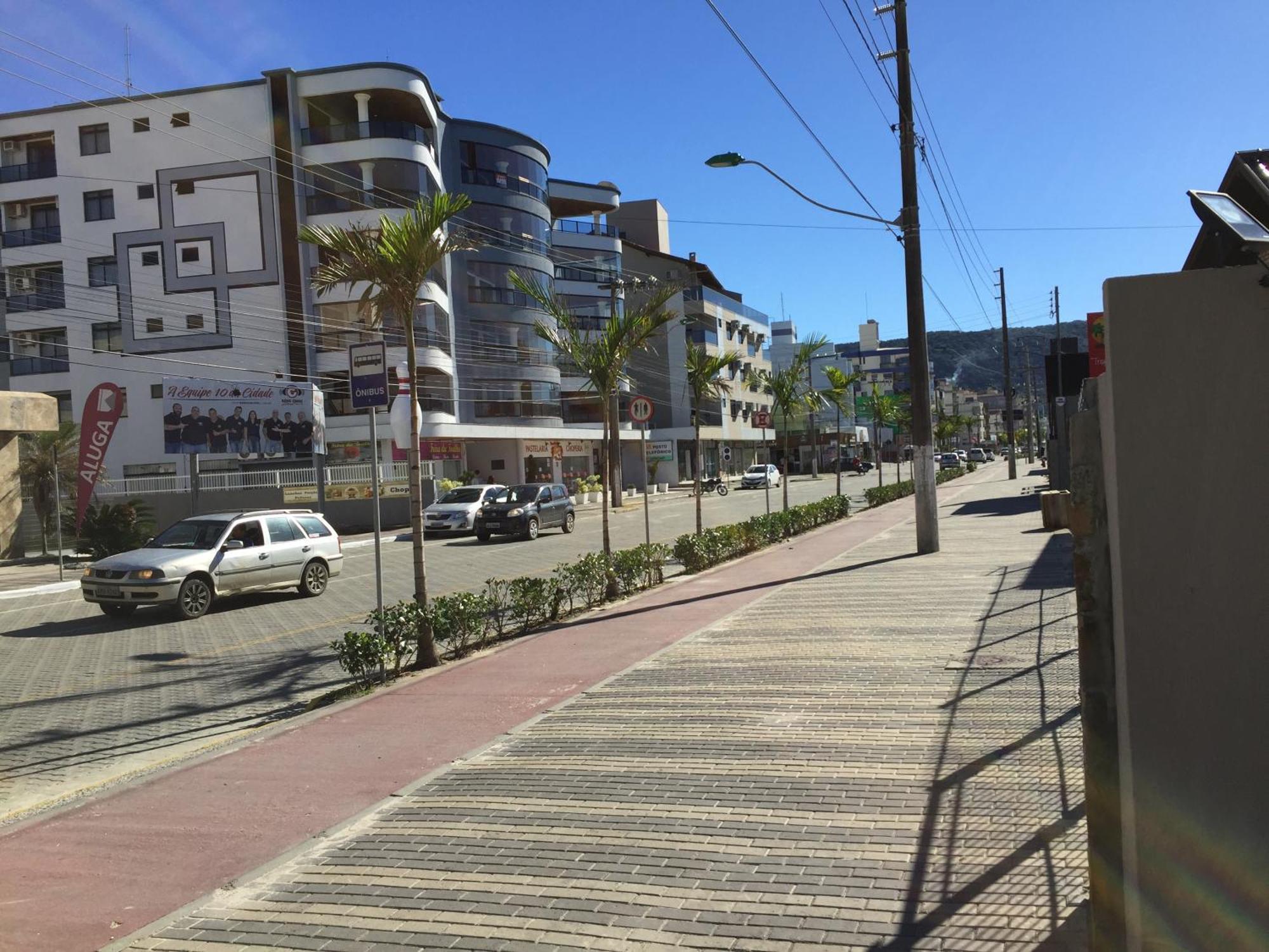 Residencial Sks Apartment Бомбиняс Екстериор снимка