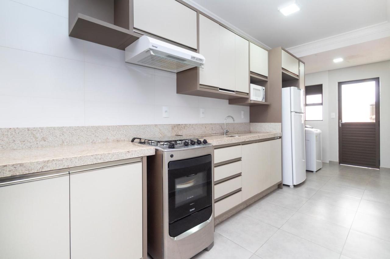 Residencial Sks Apartment Бомбиняс Екстериор снимка