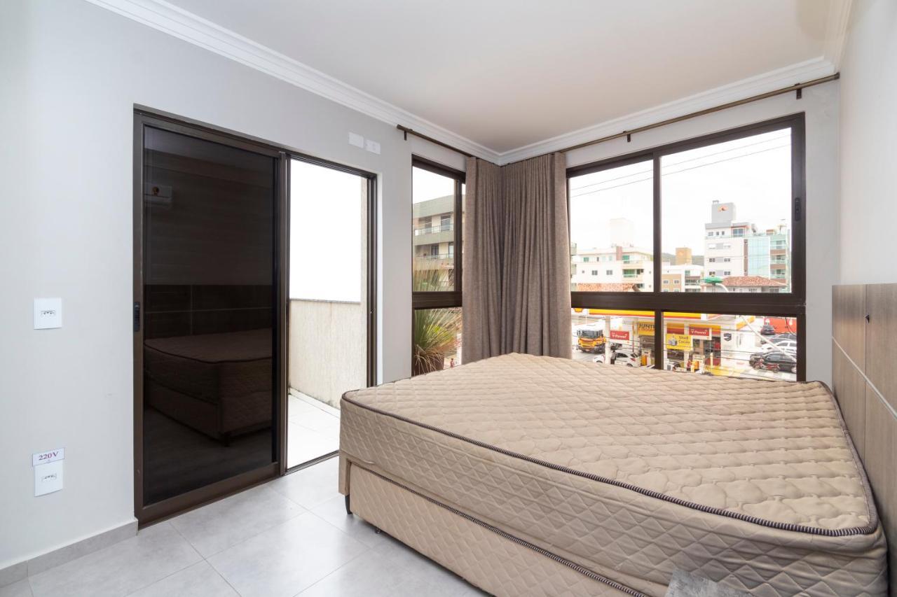 Residencial Sks Apartment Бомбиняс Екстериор снимка